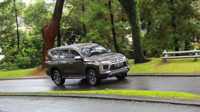 7 Faktor Yang Membuat Mitsubishi Pajero Sport Fun to Drive