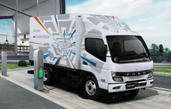 mitsubishi-eCanter-dipo-bandung