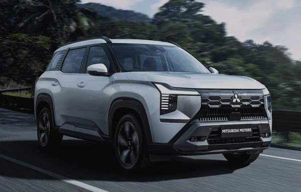 mitsubishi-destinator-bandung